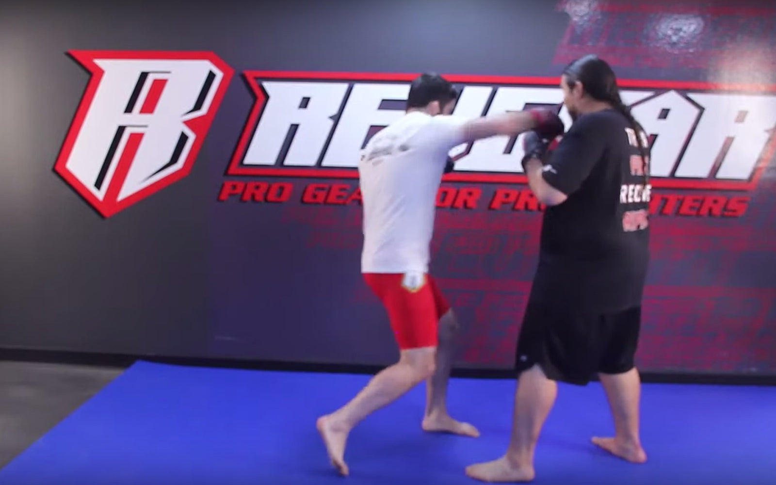 Setting up the overhand