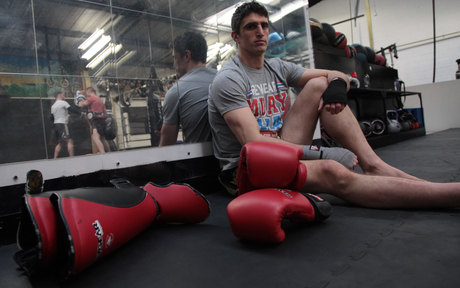 The Ultimate Guide to Choosing Shin Guards for MMA, Muay Thai & Kickboxing